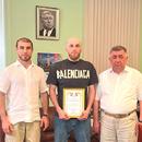 Постпред РД в Санкт-Петербурге Гасан Гасанов выразил благодарность дагестанцу, спасшему  жизнь петербуржцу